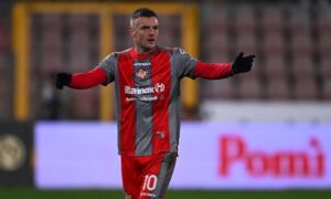 Jamie Vardy lascia la Cremonese: l’avventura in Italia si chiude dopo una stagione