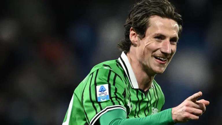 Pinamonti accende il derby di mercato tra Lazio e Roma