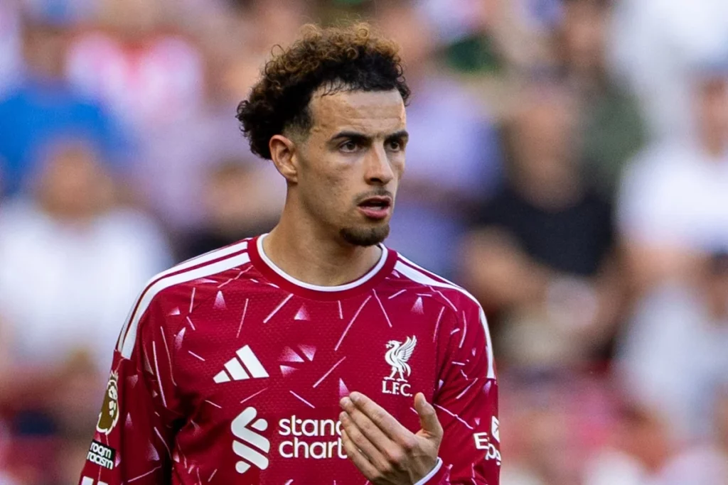 Liverpool-Jones, il futuro è in bilico: cosa manca davvero per il trasferimento all’Inter
