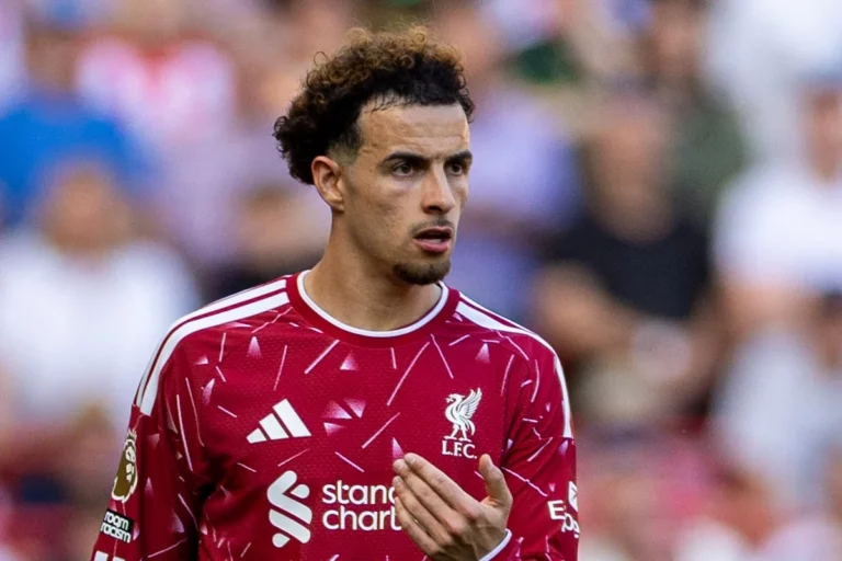 Liverpool-Jones, il futuro è in bilico: cosa manca davvero per il trasferimento all’Inter
